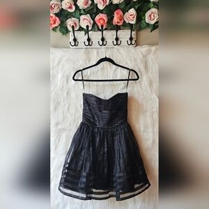 Betsey Johnson Evening Sweetheart Strapless Black Mini Dress